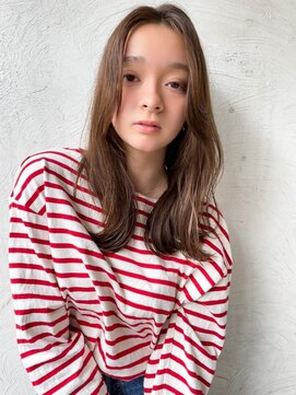 エイミー(Aimee) Aimee 町田 ワンホンへア×マロンブラウン