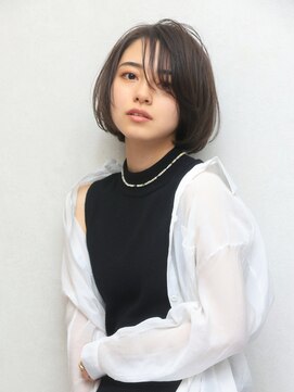 ララルーモ(LaLarOomo) 30代40代女子に似合う×かっこかわいい大人ボブ