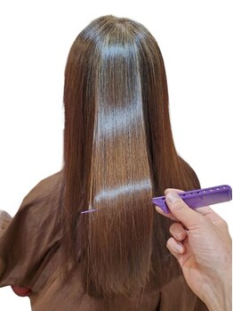 ヘアーアンドネイル ノーム(NO MU)の写真/髪を傷めない酸性ストレートで髪質改善◎今までの縮毛矯正とは全く違う、柔らかな手触りと艶を実感♪