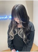 レイヤーカット イメチェン インナーカラー 顔まわり黒髪小顔