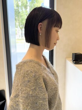セラ(cella) ボブ/インナーカラー/前下がり/ぱっつん【岡村大介】