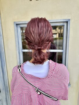 エイミーバイアフロート(amie by afloat) * ハイトーンが映えるふわふわpony