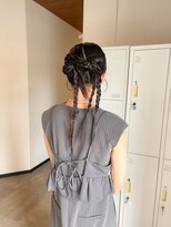 スリーバイザサロン(THREE by the salon)&nbsp;個性的艶アレンジ