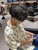 ボンドストーリーホワイト(BondStory White)&nbsp;シャドウパーマ×前下がりマッシュ