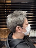 シルバーグレー　T