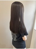 オリーブグレージュ