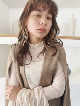 チェレ ブラン 堺東店(Chere brun) レイヤーロングデジタルパーマ・アッシュベージュ・前髪あり
