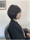 ショートボブ。