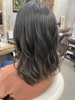 ユッカ エルア 武庫之荘南口(YUCCA elua)&nbsp;【elua snap】大人可愛い透け感アッシュベージュ