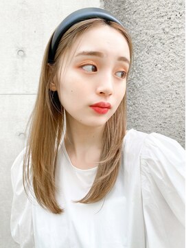 レア 表参道(L'ea) ○黒髪クラゲヘアーオリーブグレー小顔ココアベージュ