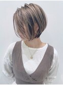 外国人風ショート バレイヤージュ ベージュ t828
