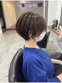 極艶 脱白髪染めハイライトショート