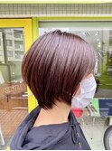 ほんのりピンクブラウンショートボブ