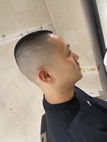 フランクスバーバーザスタンド(Frank’s barber the stand)&nbsp;BUZZスキンフェードボウズE