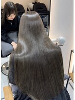 ジーナ 博多筑紫口(Zina)&nbsp;【冨田侑矢】暗めオリーブカラー◎オリジナル髪質改善