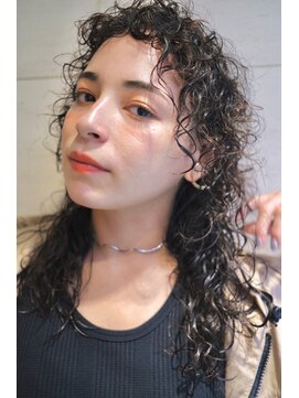 ラレイ ハラジュク(Lalei harajuku) スパイラルパーマ/ツイスパ/黒髪パーマ