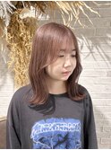 ピンクベージュ