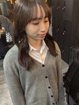 コワファースト長崎シャンプーボーイ 2nd(COIFF1RST 長崎 SHAMPOO BOY) 長崎1可愛いレイヤースタイル
