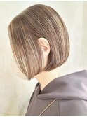 表参道大人ショートボブ顔周りレイヤーカットくびれショート40代