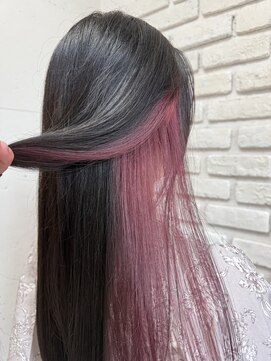 ビランチェ 池袋(bilancia) インナーカラー／ピンクカラー