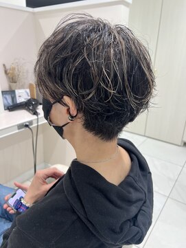 アッシュ 二俣川南口店(Ash) コントラストハイライト　ショートパーマ