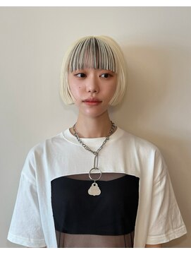 リリック(LYLICK) fitするハイトーンボブ