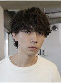 原宿ルーズパーマメンズカットセンターパートウルフツーブロック