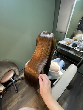 イム 博多 祇園(im) 艶髪ロング