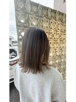 ワクヘアー(WaKu hair) 【切りっぱなし×透明感ブラウン】外ハネも内巻きも◎