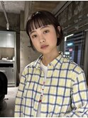 オン眉のボブスタイル