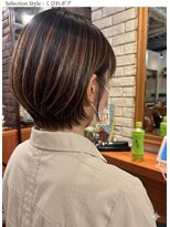 ヘアメイク フレンシア(hair make flencia) 抜け感ハイライトの大人くびれショートボブ【252スタイル】