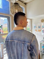 ロライマ 代官山(roraima)&nbsp;メンズカットボウズベリーショート フェード モヒカン バズ