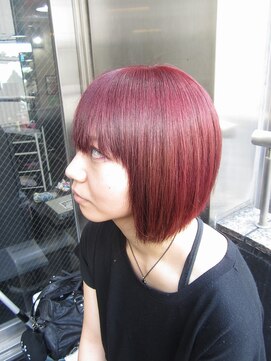 トリックストア(TRICK STORE) アシメ前下がりレッドブラウンボブ