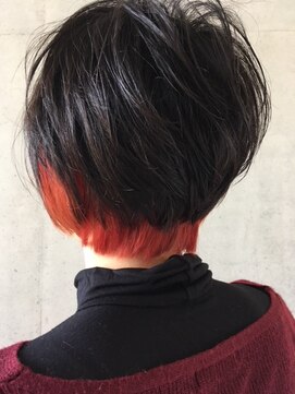 ヴォージュアーム(VOGES ame) 【VOGES 】美首シルエット・ショートボブ・ツートン