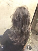 キー(kｅｙ)&nbsp;グレージュ