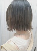 グレージュ×外ハネボブ