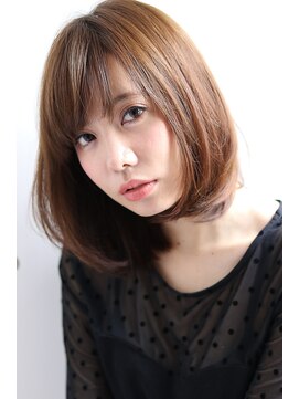 サングース(Sungoose) 【サングース東海林】大人の小顔を楽しむボブスタイル