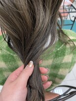 フォルテ 中田店 オリーブベージュ