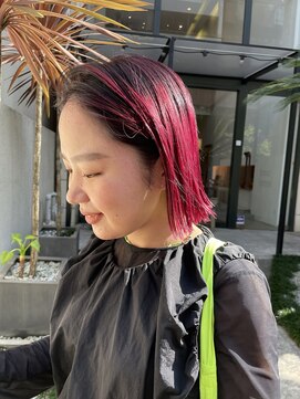 ブクレット(Bouclettes) 心斎橋　レッドカラー　ワインレッド