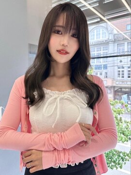 ノイズオオサカ 梅田店(NOISM OSAKA) レイヤーカットでスタイリッシュに