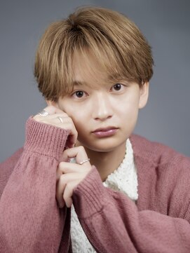 オーシャントーキョー 渋谷(OCEAN TOKYO) 刈り上げシースルーマッシュセンターパートツーブロック韓国ヘア