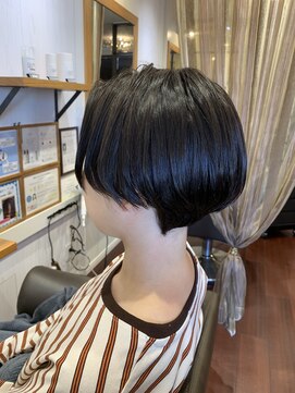 アンプリフィア(amplifier) コンパクトショートヘア×ダークカラー