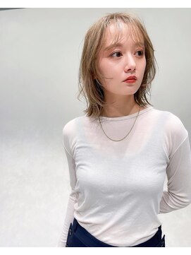 エイム(AiM) Olive beige