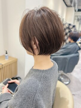 ロンドプロフィール 浦和(Lond profil) 大人可愛い20代30代40代黒髪前下がりショートボブ丸みショート◎