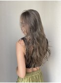 海外ガール風細めハイライト外国人風オフィスで浮かな