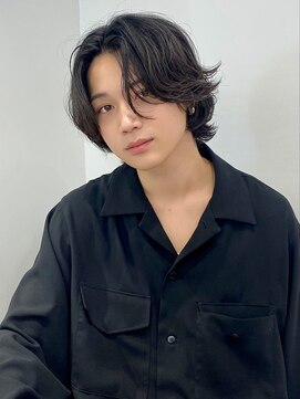 ユーフォリア 渋谷グランデ(Euphoria SHIBUYA GRANDE) ニュアンスパーマ センターパート 毛流れパーマ MOMO