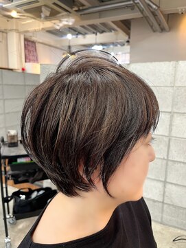 ルーファス 恵比寿 渋谷(Ruufus) 丸み大人ショートボブ  2505