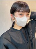 黒髪ぱっつんワイドバングポニテ天使の羽バング前髪暗髪グレー