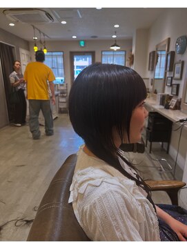 ランプ(Lamp) 襟足が印象的！クラゲウルフ