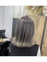 アミリー ひたち野うしく店(Amily)&nbsp;ハイライトバレイヤージュダブルカラーケアブリーチ20代30代